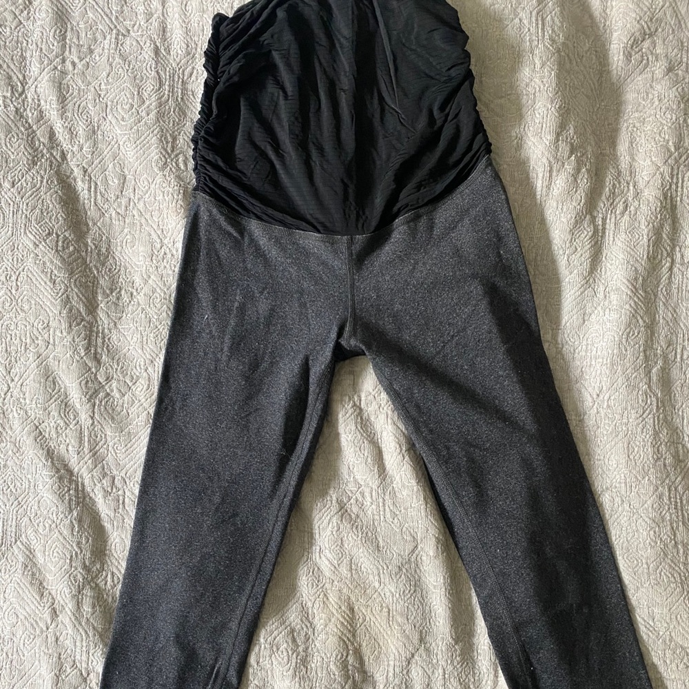 Beyond Yoga Maternity Leggings